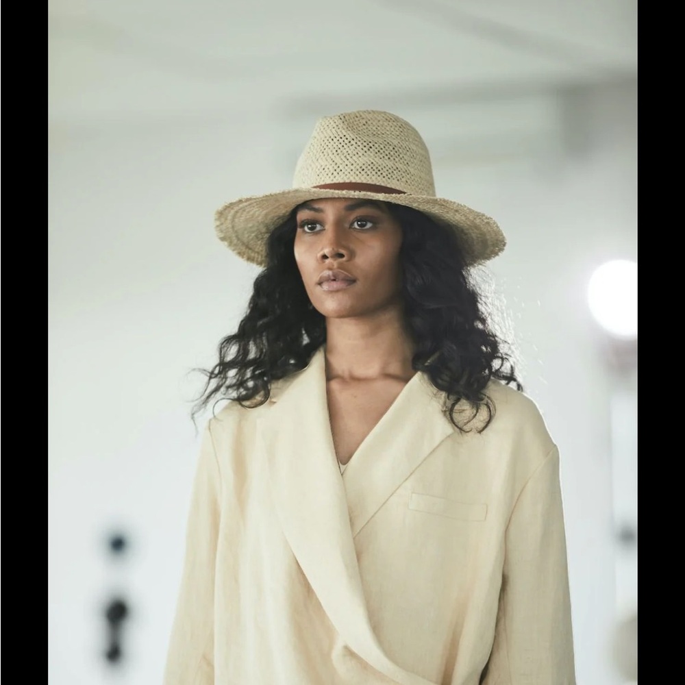 Janessa Leone Ivana Hat - Picture 4 of 14